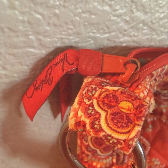 LAST CHANCE!!! Vera Bradley purse - Picture 5 of 8
